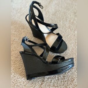Black Wedges 🖤 Gianni Bini